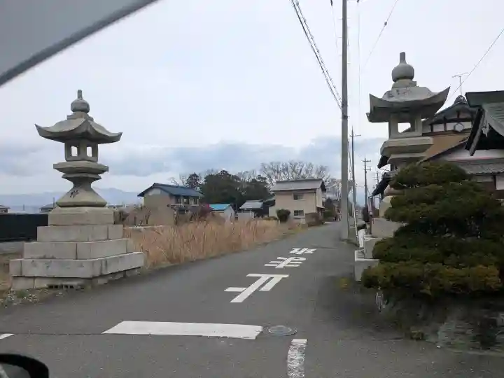 大井神社の{uncategorized: "未分類", other: "その他", undefined: "問題あり", building: "その他建物", grave: "お墓", sacred_gate: "鳥居", guardian: "狛犬", statue: "像", buddha: "仏像", history: "歴史", nature: "自然", garden: "庭園", animal: "動物", pagoda: "塔", temizu: "手水舎", mountain_gate: "山門・神門", sanctuary: "本殿・本堂", subordinate: "末社・摂社", art: "芸術", scenery: "景色", jizo: "地蔵", ema: "絵馬", goshuin: "御朱印", omikuji: "おみくじ", items: "授与品その他", amulet: "お守り", goshuincho: "御朱印帳", eats: "食事", festival: "お祭り", votive_dance: "神楽", shichigosan: "七五三参", wedding: "結婚式", experience: "体験その他", initially: "初詣", around: "周辺", anti_infection: "感染症対策"}