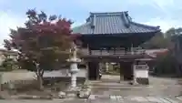 妙本寺の山門・神門