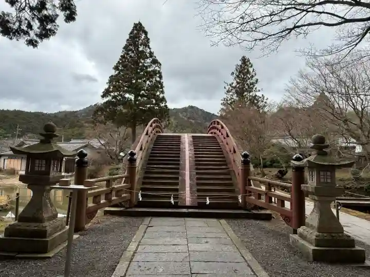 丹生都比売神社の{uncategorized: "未分類", other: "その他", undefined: "問題あり", building: "その他建物", grave: "お墓", sacred_gate: "鳥居", guardian: "狛犬", statue: "像", buddha: "仏像", history: "歴史", nature: "自然", garden: "庭園", animal: "動物", pagoda: "塔", temizu: "手水舎", mountain_gate: "山門・神門", sanctuary: "本殿・本堂", subordinate: "末社・摂社", art: "芸術", scenery: "景色", jizo: "地蔵", ema: "絵馬", goshuin: "御朱印", omikuji: "おみくじ", items: "授与品その他", amulet: "お守り", goshuincho: "御朱印帳", eats: "食事", festival: "お祭り", votive_dance: "神楽", shichigosan: "七五三参", wedding: "結婚式", experience: "体験その他", initially: "初詣", around: "周辺", anti_infection: "感染症対策"}