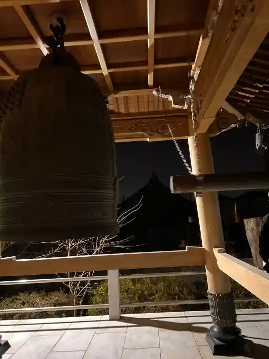 東泉寺の{uncategorized: "未分類", other: "その他", undefined: "問題あり", building: "その他建物", grave: "お墓", sacred_gate: "鳥居", guardian: "狛犬", statue: "像", buddha: "仏像", history: "歴史", nature: "自然", garden: "庭園", animal: "動物", pagoda: "塔", temizu: "手水舎", mountain_gate: "山門・神門", sanctuary: "本殿・本堂", subordinate: "末社・摂社", art: "芸術", scenery: "景色", jizo: "地蔵", ema: "絵馬", goshuin: "御朱印", omikuji: "おみくじ", items: "授与品その他", amulet: "お守り", goshuincho: "御朱印帳", eats: "食事", festival: "お祭り", votive_dance: "神楽", shichigosan: "七五三参", wedding: "結婚式", experience: "体験その他", initially: "初詣", around: "周辺", anti_infection: "感染症対策"}