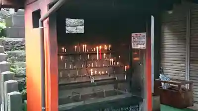 高塚愛宕地蔵尊の本殿・本堂