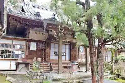 岩屋寺の本殿・本堂