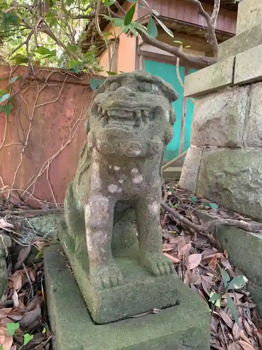 都波岐神社の狛犬