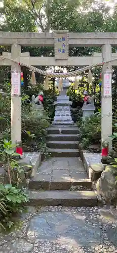 白笹稲荷神社の鳥居