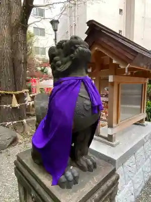 日本橋日枝神社の{uncategorized: "未分類", other: "その他", undefined: "問題あり", building: "その他建物", grave: "お墓", sacred_gate: "鳥居", guardian: "狛犬", statue: "像", buddha: "仏像", history: "歴史", nature: "自然", garden: "庭園", animal: "動物", pagoda: "塔", temizu: "手水舎", mountain_gate: "山門・神門", sanctuary: "本殿・本堂", subordinate: "末社・摂社", art: "芸術", scenery: "景色", jizo: "地蔵", ema: "絵馬", goshuin: "御朱印", omikuji: "おみくじ", items: "授与品その他", amulet: "お守り", goshuincho: "御朱印帳", eats: "食事", festival: "お祭り", votive_dance: "神楽", shichigosan: "七五三参", wedding: "結婚式", experience: "体験その他", initially: "初詣", around: "周辺", anti_infection: "感染症対策"}