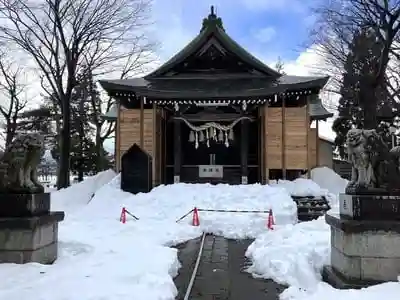 高彦根神社の本殿