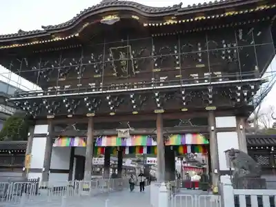 成田山新勝寺の山門・神門