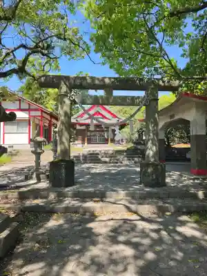 手貫神社の{uncategorized: "未分類", other: "その他", undefined: "問題あり", building: "その他建物", grave: "お墓", sacred_gate: "鳥居", guardian: "狛犬", statue: "像", buddha: "仏像", history: "歴史", nature: "自然", garden: "庭園", animal: "動物", pagoda: "塔", temizu: "手水舎", mountain_gate: "山門・神門", sanctuary: "本殿・本堂", subordinate: "末社・摂社", art: "芸術", scenery: "景色", jizo: "地蔵", ema: "絵馬", goshuin: "御朱印", omikuji: "おみくじ", items: "授与品その他", amulet: "お守り", goshuincho: "御朱印帳", eats: "食事", festival: "お祭り", votive_dance: "神楽", shichigosan: "七五三参", wedding: "結婚式", experience: "体験その他", initially: "初詣", around: "周辺", anti_infection: "感染症対策"}