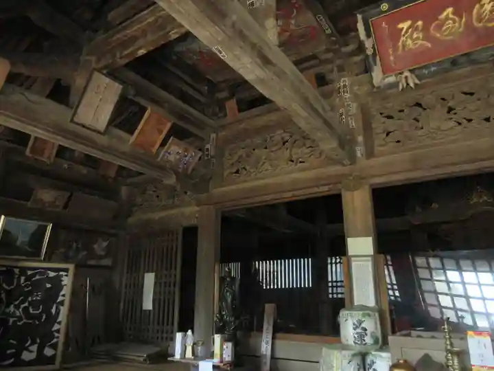 逢善寺の本殿・本堂