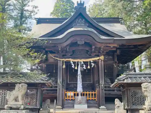 比都佐神社の{uncategorized: "未分類", other: "その他", undefined: "問題あり", building: "その他建物", grave: "お墓", sacred_gate: "鳥居", guardian: "狛犬", statue: "像", buddha: "仏像", history: "歴史", nature: "自然", garden: "庭園", animal: "動物", pagoda: "塔", temizu: "手水舎", mountain_gate: "山門・神門", sanctuary: "本殿・本堂", subordinate: "末社・摂社", art: "芸術", scenery: "景色", jizo: "地蔵", ema: "絵馬", goshuin: "御朱印", omikuji: "おみくじ", items: "授与品その他", amulet: "お守り", goshuincho: "御朱印帳", eats: "食事", festival: "お祭り", votive_dance: "神楽", shichigosan: "七五三参", wedding: "結婚式", experience: "体験その他", initially: "初詣", around: "周辺", anti_infection: "感染症対策"}