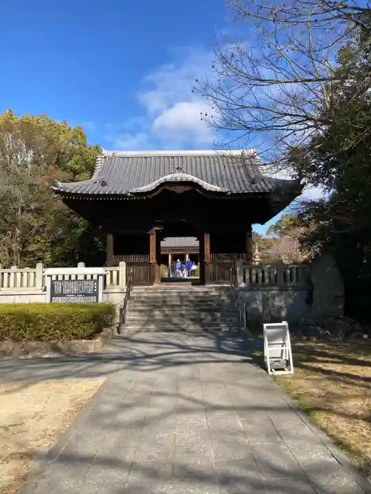 屋島寺の{uncategorized: "未分類", other: "その他", undefined: "問題あり", building: "その他建物", grave: "お墓", sacred_gate: "鳥居", guardian: "狛犬", statue: "像", buddha: "仏像", history: "歴史", nature: "自然", garden: "庭園", animal: "動物", pagoda: "塔", temizu: "手水舎", mountain_gate: "山門・神門", sanctuary: "本殿・本堂", subordinate: "末社・摂社", art: "芸術", scenery: "景色", jizo: "地蔵", ema: "絵馬", goshuin: "御朱印", omikuji: "おみくじ", items: "授与品その他", amulet: "お守り", goshuincho: "御朱印帳", eats: "食事", festival: "お祭り", votive_dance: "神楽", shichigosan: "七五三参", wedding: "結婚式", experience: "体験その他", initially: "初詣", around: "周辺", anti_infection: "感染症対策"}