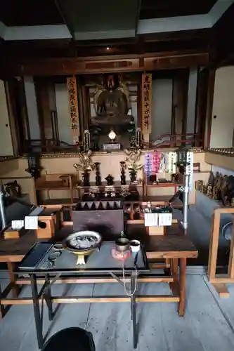 美江寺の本殿・本堂