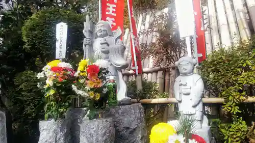 吉祥院の像