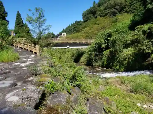 日石寺の周辺