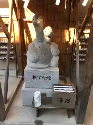 蛇窪神社の狛犬