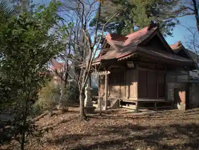 東崕稲荷神社の本殿・本堂