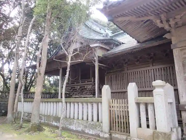 川口神社の本殿・本堂