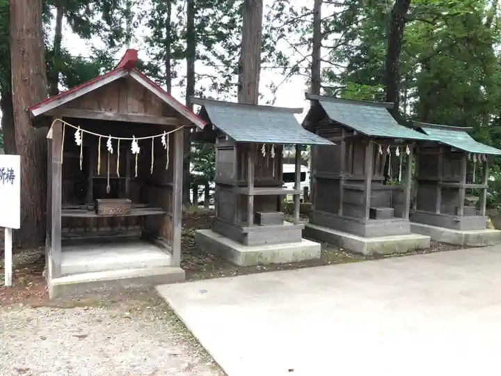 蠶養國神社の末社・摂社