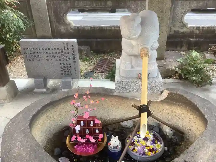三輪神社の手水舎