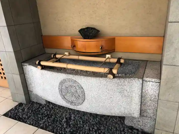 飯倉熊野神社の手水舎