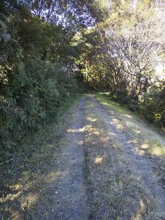 梅宮神社の周辺