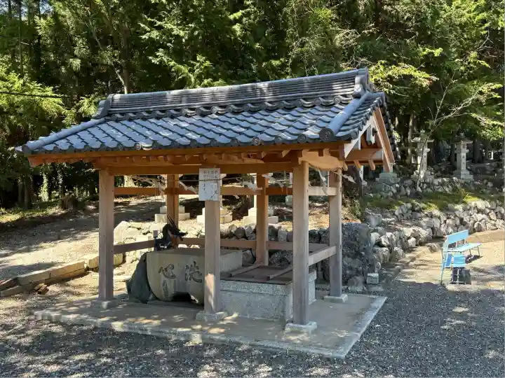 岡神社(滋賀県)