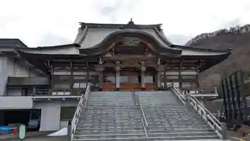 龍興寺の本殿・本堂