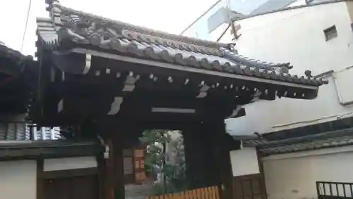 春長寺の山門・神門