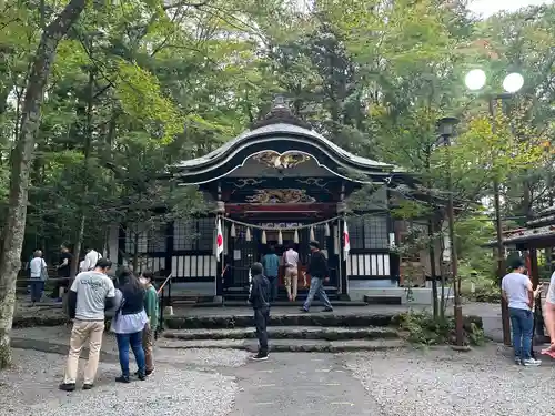 新屋山神社(山梨県)