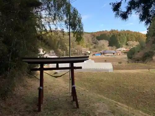 八幡神社の鳥居