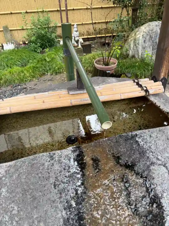猿江神社の{uncategorized: "未分類", other: "その他", undefined: "問題あり", building: "その他建物", grave: "お墓", sacred_gate: "鳥居", guardian: "狛犬", statue: "像", buddha: "仏像", history: "歴史", nature: "自然", garden: "庭園", animal: "動物", pagoda: "塔", temizu: "手水舎", mountain_gate: "山門・神門", sanctuary: "本殿・本堂", subordinate: "末社・摂社", art: "芸術", scenery: "景色", jizo: "地蔵", ema: "絵馬", goshuin: "御朱印", omikuji: "おみくじ", items: "授与品その他", amulet: "お守り", goshuincho: "御朱印帳", eats: "食事", festival: "お祭り", votive_dance: "神楽", shichigosan: "七五三参", wedding: "結婚式", experience: "体験その他", initially: "初詣", around: "周辺", anti_infection: "感染症対策"}