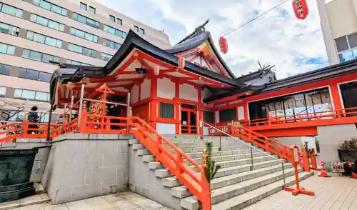 花園神社の本殿・本堂