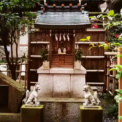 三田春日神社の末社・摂社