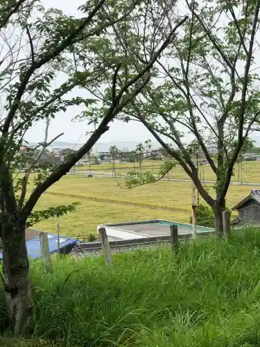 正法寺の{uncategorized: "未分類", other: "その他", undefined: "問題あり", building: "その他建物", grave: "お墓", sacred_gate: "鳥居", guardian: "狛犬", statue: "像", buddha: "仏像", history: "歴史", nature: "自然", garden: "庭園", animal: "動物", pagoda: "塔", temizu: "手水舎", mountain_gate: "山門・神門", sanctuary: "本殿・本堂", subordinate: "末社・摂社", art: "芸術", scenery: "景色", jizo: "地蔵", ema: "絵馬", goshuin: "御朱印", omikuji: "おみくじ", items: "授与品その他", amulet: "お守り", goshuincho: "御朱印帳", eats: "食事", festival: "お祭り", votive_dance: "神楽", shichigosan: "七五三参", wedding: "結婚式", experience: "体験その他", initially: "初詣", around: "周辺", anti_infection: "感染症対策"}