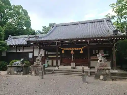 八幡神社の本殿・本堂