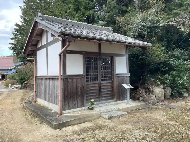 薬師如来堂(滋賀県)