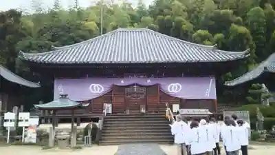 浄土寺の本殿・本堂