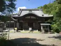 瀧法寺の本殿・本堂
