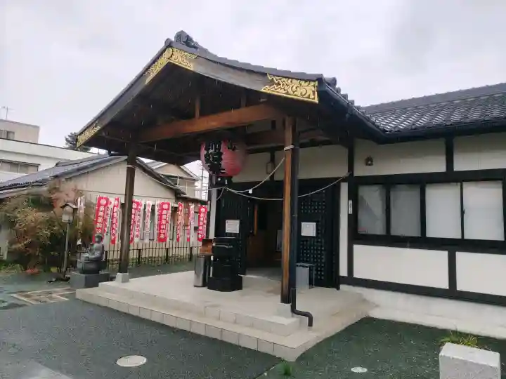 薬師如来堂の{uncategorized: "未分類", other: "その他", undefined: "問題あり", building: "その他建物", grave: "お墓", sacred_gate: "鳥居", guardian: "狛犬", statue: "像", buddha: "仏像", history: "歴史", nature: "自然", garden: "庭園", animal: "動物", pagoda: "塔", temizu: "手水舎", mountain_gate: "山門・神門", sanctuary: "本殿・本堂", subordinate: "末社・摂社", art: "芸術", scenery: "景色", jizo: "地蔵", ema: "絵馬", goshuin: "御朱印", omikuji: "おみくじ", items: "授与品その他", amulet: "お守り", goshuincho: "御朱印帳", eats: "食事", festival: "お祭り", votive_dance: "神楽", shichigosan: "七五三参", wedding: "結婚式", experience: "体験その他", initially: "初詣", around: "周辺", anti_infection: "感染症対策"}
