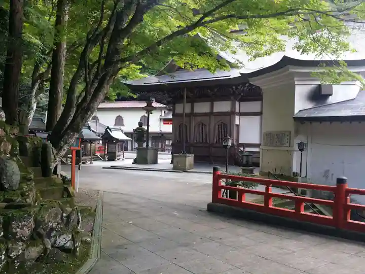 本瀧寺のその他建物