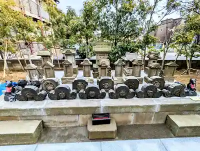 検見川神社の末社・摂社