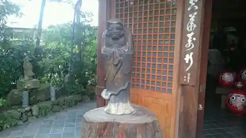 法輪寺の像