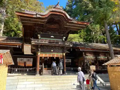 諏訪大社下社秋宮の本殿・本堂