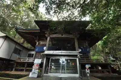 極楽寺の本殿・本堂