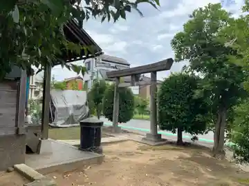 白旗神社の鳥居