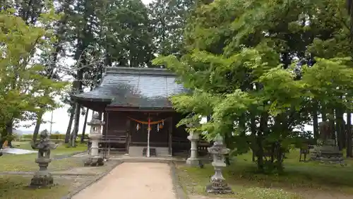 青山神社の本殿・本堂