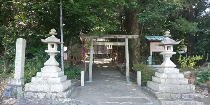 宇賀神社の鳥居