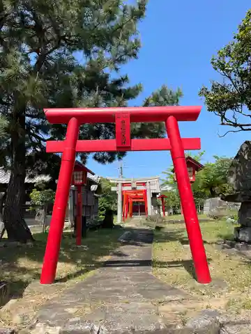 白浜稲荷大明神(福岡県)