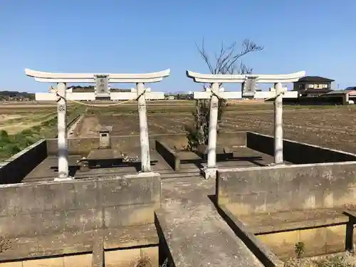 垣内稲荷神社の鳥居