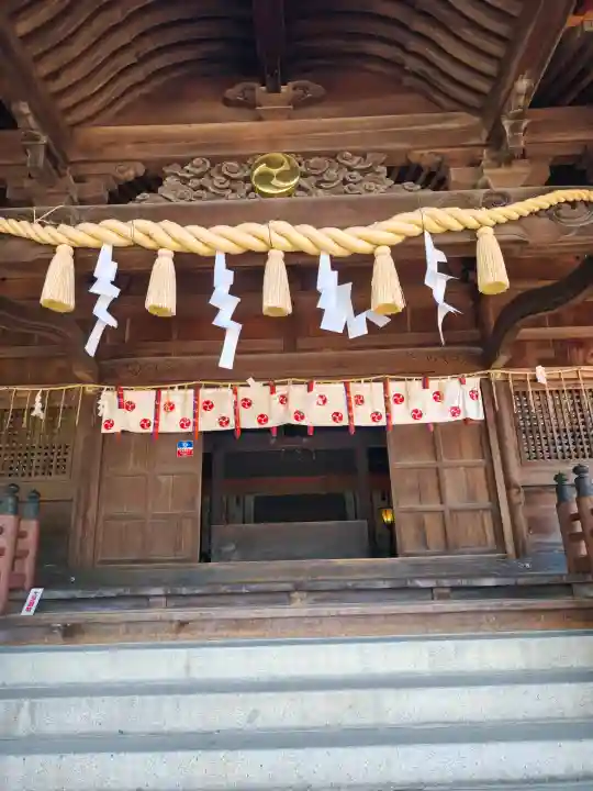 山北八幡神社の{uncategorized: "未分類", other: "その他", undefined: "問題あり", building: "その他建物", grave: "お墓", sacred_gate: "鳥居", guardian: "狛犬", statue: "像", buddha: "仏像", history: "歴史", nature: "自然", garden: "庭園", animal: "動物", pagoda: "塔", temizu: "手水舎", mountain_gate: "山門・神門", sanctuary: "本殿・本堂", subordinate: "末社・摂社", art: "芸術", scenery: "景色", jizo: "地蔵", ema: "絵馬", goshuin: "御朱印", omikuji: "おみくじ", items: "授与品その他", amulet: "お守り", goshuincho: "御朱印帳", eats: "食事", festival: "お祭り", votive_dance: "神楽", shichigosan: "七五三参", wedding: "結婚式", experience: "体験その他", initially: "初詣", around: "周辺", anti_infection: "感染症対策"}